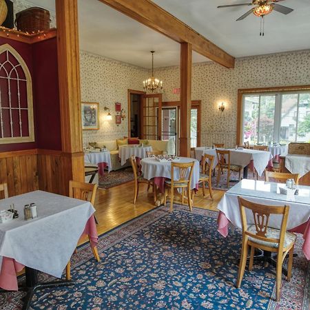 Rockwell Falls Inn And Wine Bar Lake Luzerne Eksteriør billede