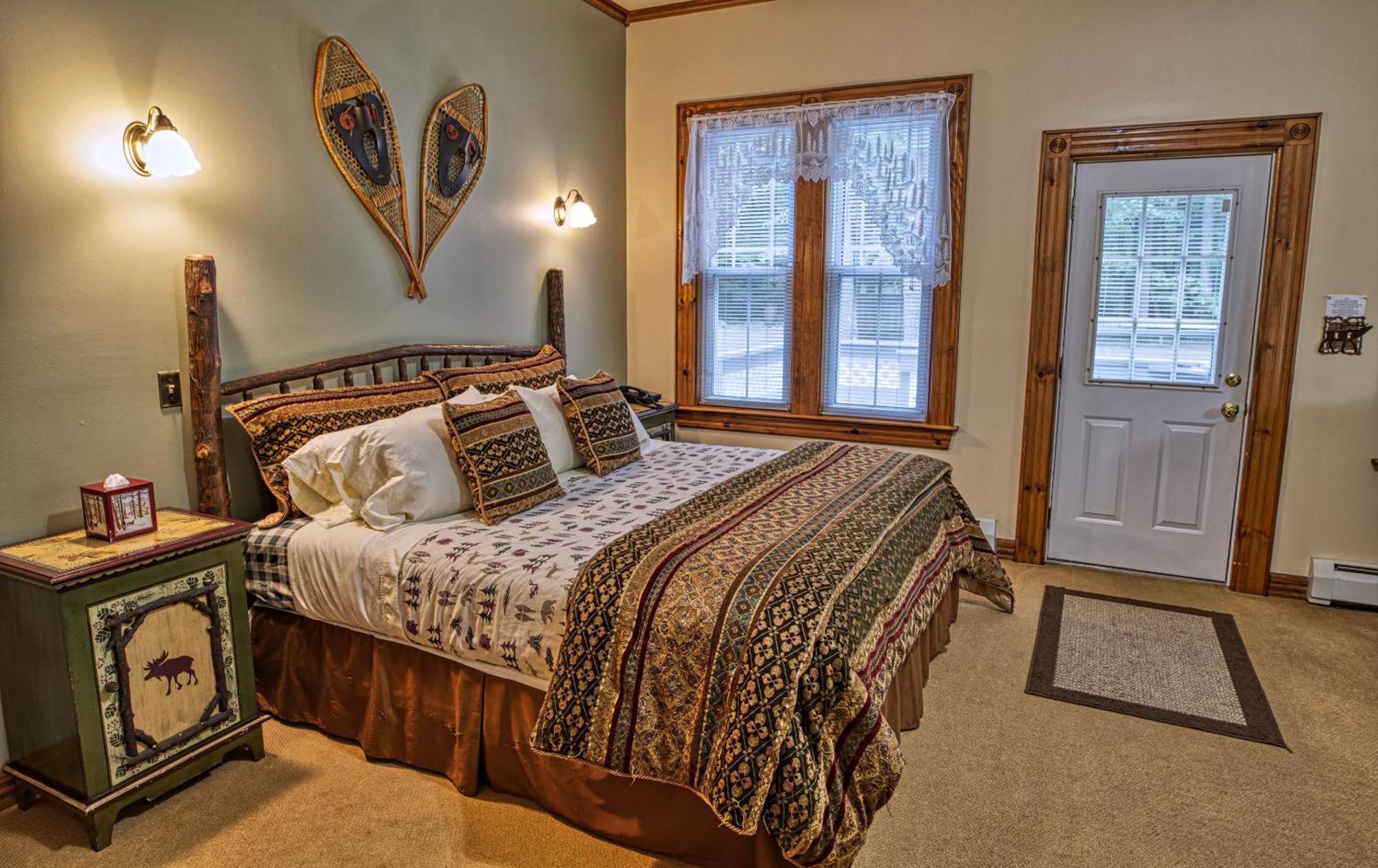 Rockwell Falls Inn And Wine Bar Lake Luzerne Værelse billede