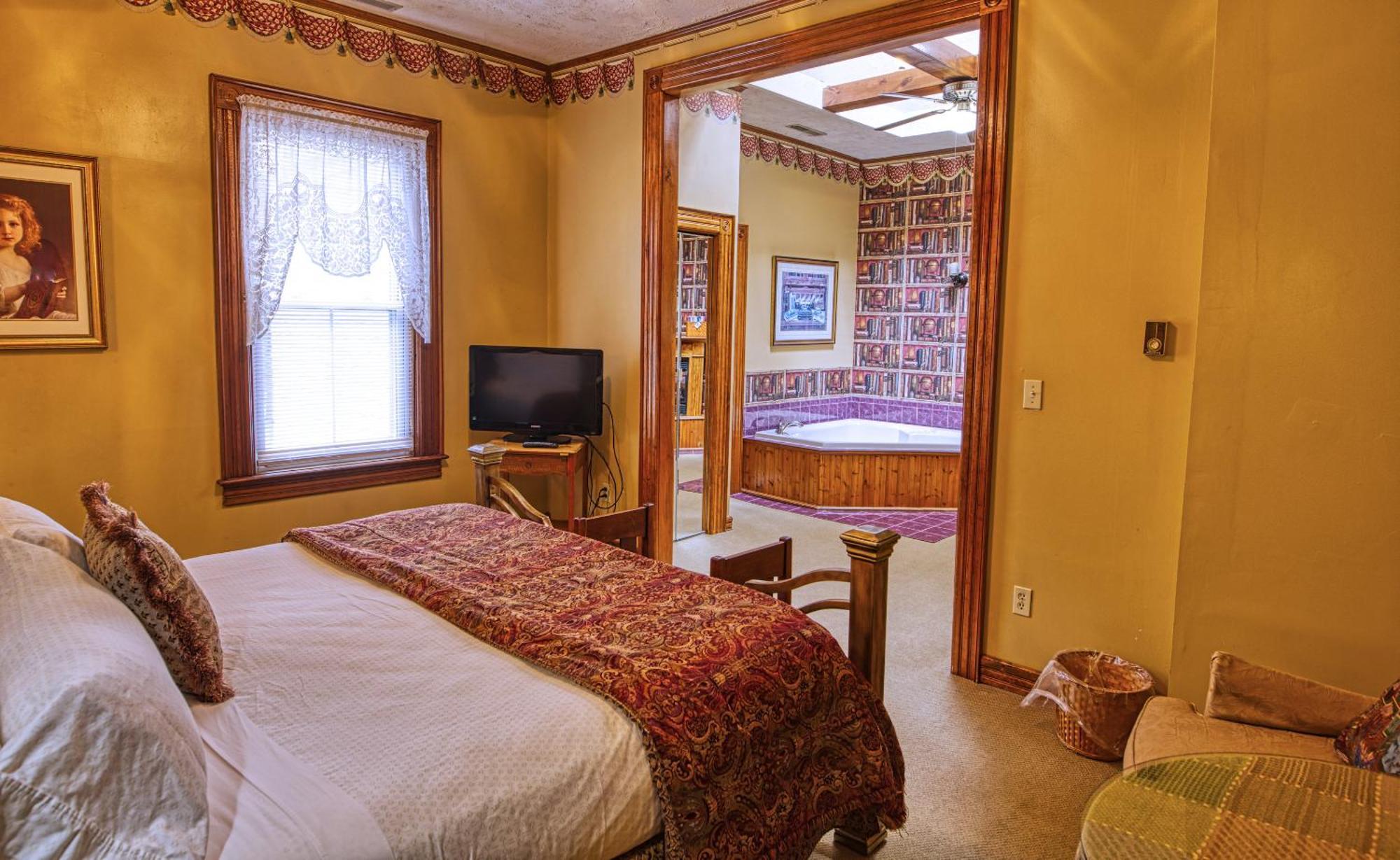 Rockwell Falls Inn And Wine Bar Lake Luzerne Værelse billede